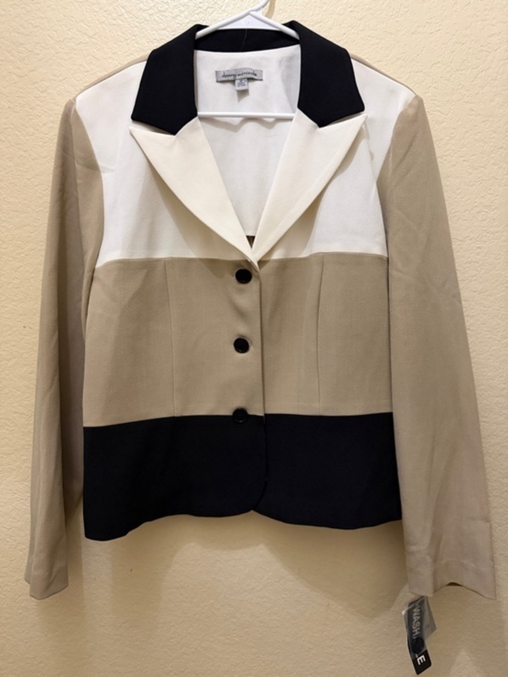 Danny & Nicole Colorblock Blazer Jacket - Black, White & Tan